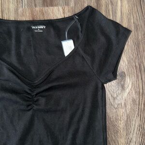 🆕 NWT Old Navy Sweetheart Ribbed Tee